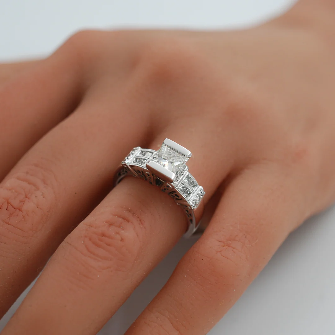 14ct white gold diamond ring - Image 3