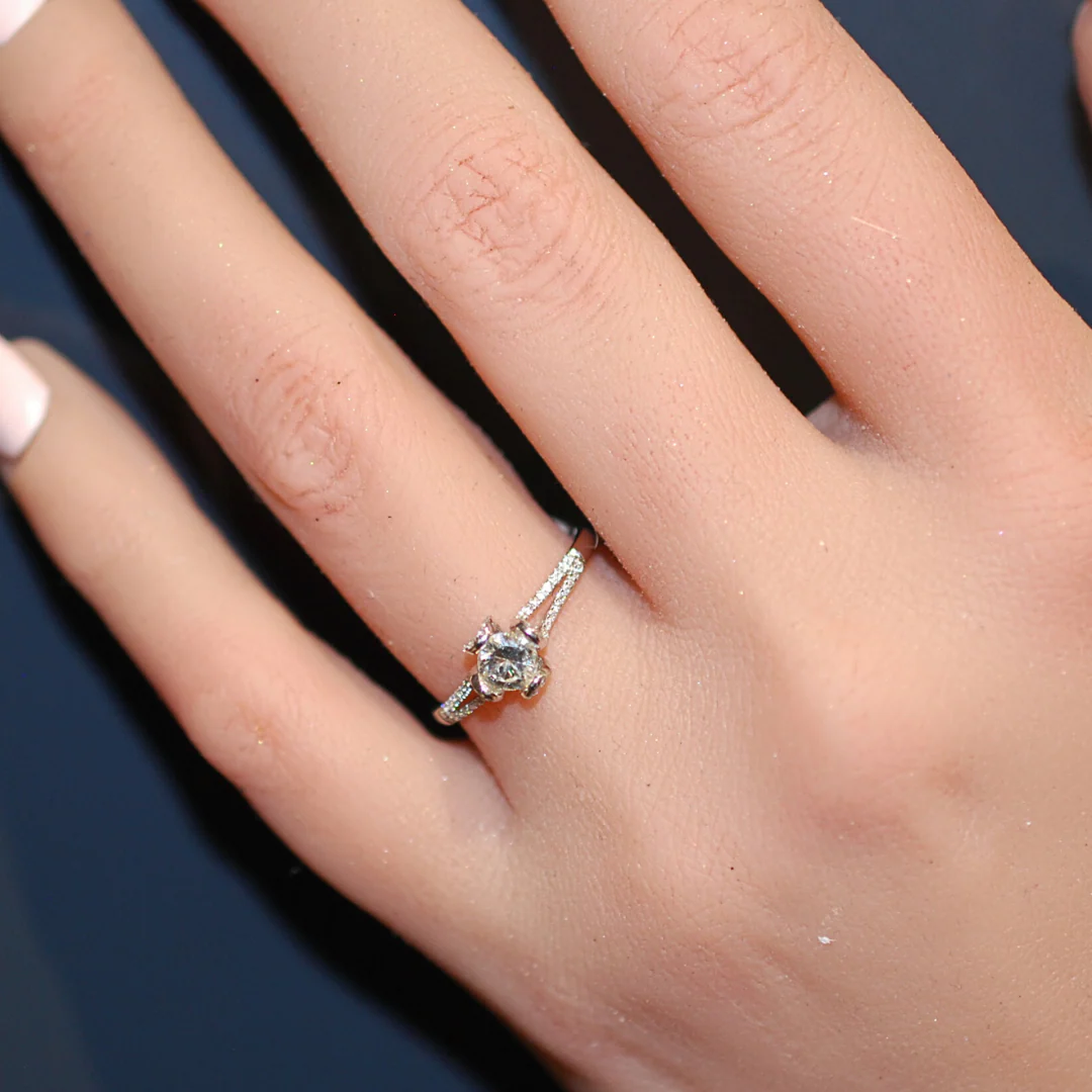 18ct gold diamond ring - Image 5