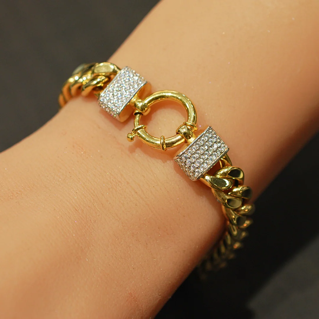 9ct gold signoretti cz curb bracelet - Image 3
